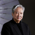 大学情侣野外吃奶捏胸
